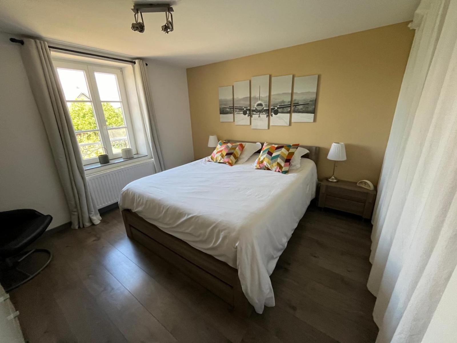 Les Gites De Cherisey Exterior photo